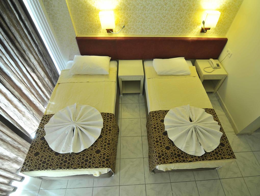 Sun Kiss Hotel Side Quarto foto